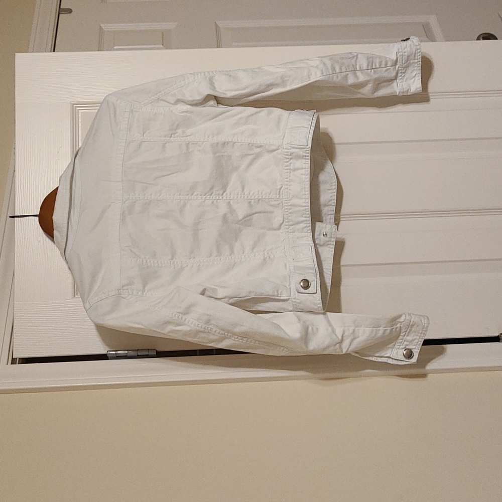 Jacket - Picture 2 of 4